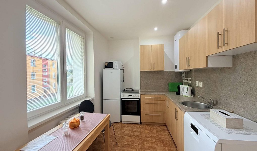 Pronájem bytu 1+1 35 m², Chomutov – náhled fotky 9