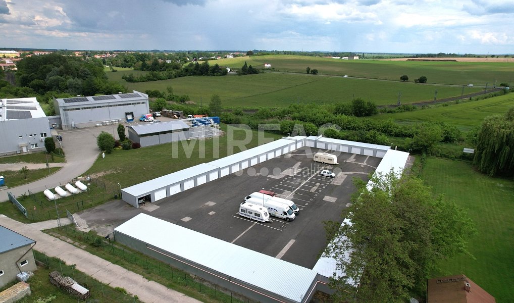 Milovice - pronájem parkovacího stání 15 m2, okr. Nymburk, Milovice – náhled fotky 3