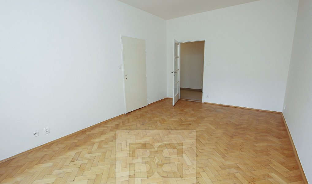 Pronájem bytu 2+1 52 m², Praha – náhled fotky 2
