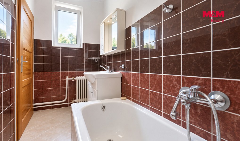 Prodej domu 153 m² s pozemkem 433 m², Jindřichův Hradec – náhled fotky 2