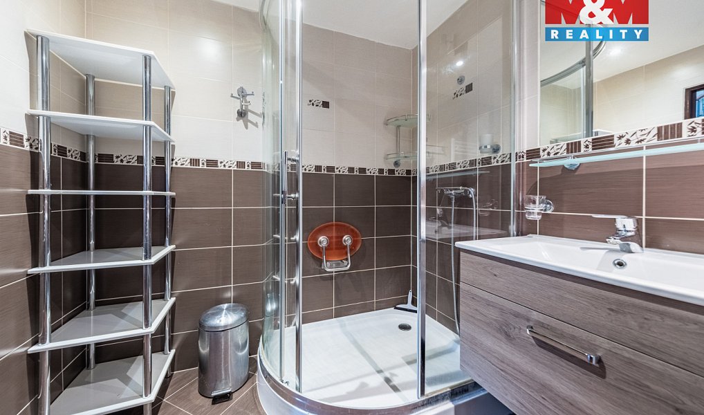 Prodej domu 203 m² s pozemkem 557 m², Bojanovice – náhled fotky 15