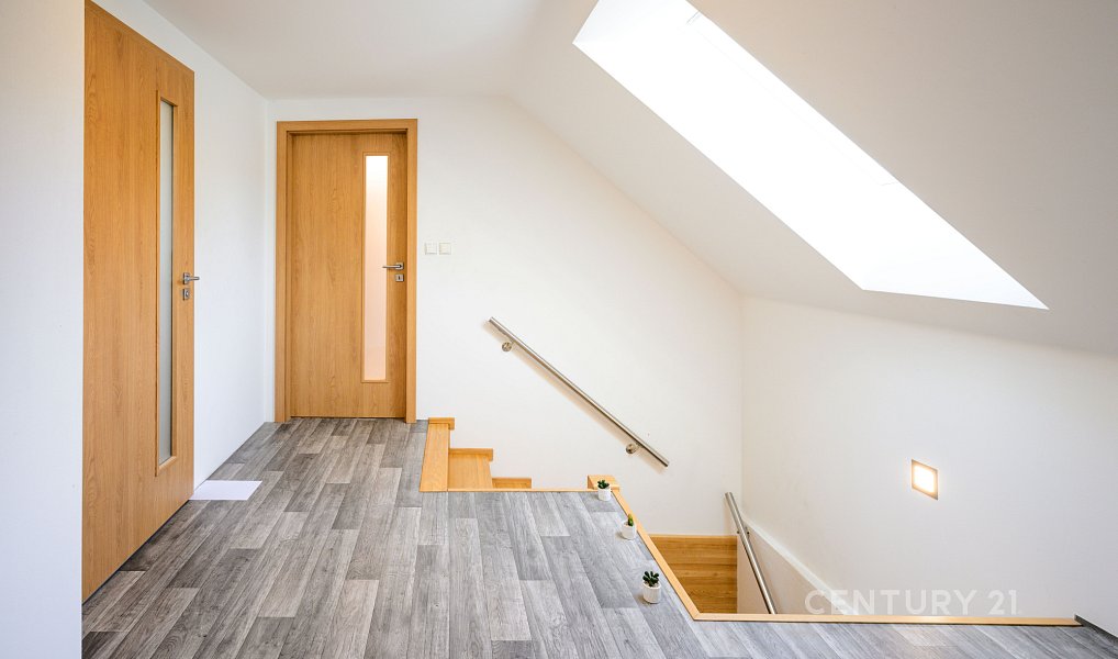 Prodej domu 180 m² s pozemkem 1 679 m², Červený Hrádek – náhled fotky 20