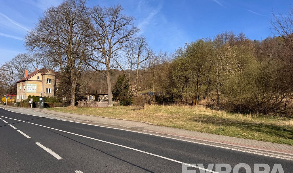 Prodej komerčního pozemku 714 m², Česká Kamenice – náhled fotky 5