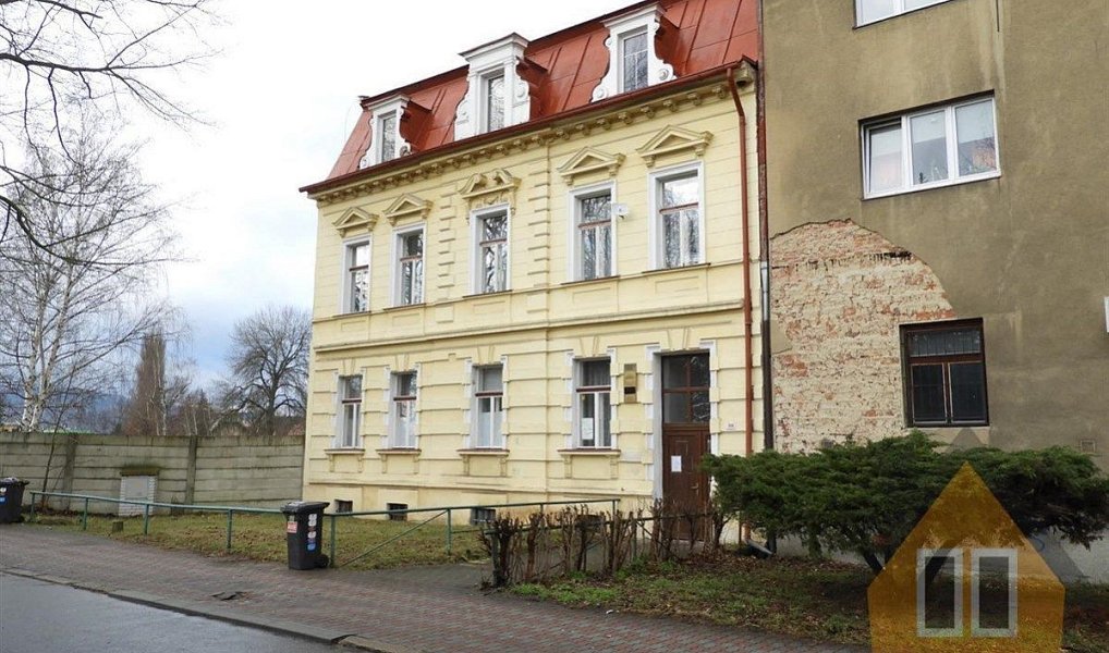 Prodej domu 512 m² s pozemkem 263 m², Česká Lípa – fotka 1 z 15