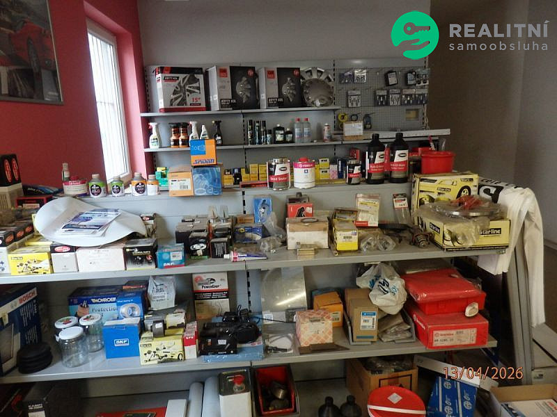 Prodej komerčního objektu (jiného typu) 1 012 m² – fotografie 3