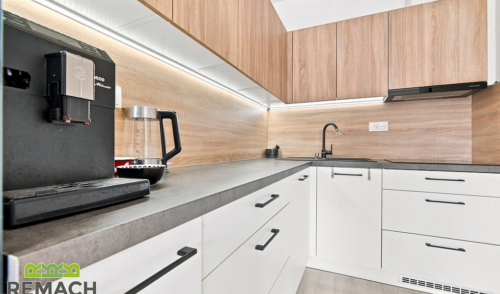 Pronájem bytu 2+kk 61 m², Uherské Hradiště – náhled fotky 7