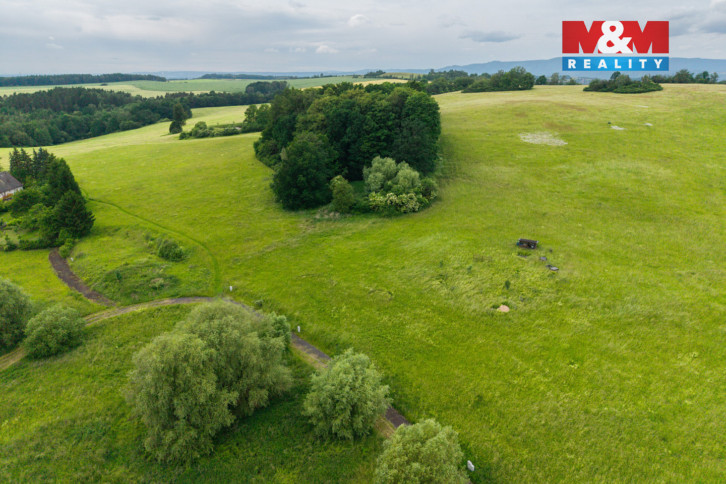 Prodej stavebního pozemku 1 127 m² - Więcej