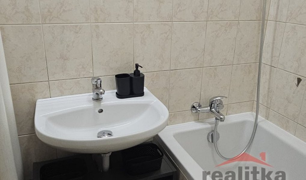 Pronájem bytu 1+1 36 m², Opava – náhled fotky 8