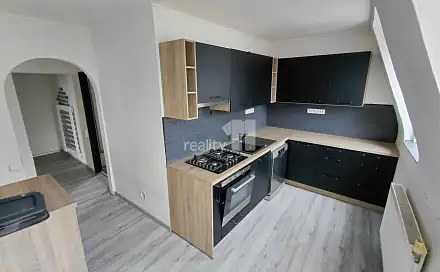 Prodej bytu 3+1 72 m², Jateční, Aš, okres Cheb