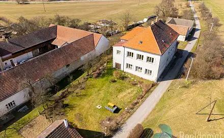 Prodej nájemního domu, činžáku 330 m²