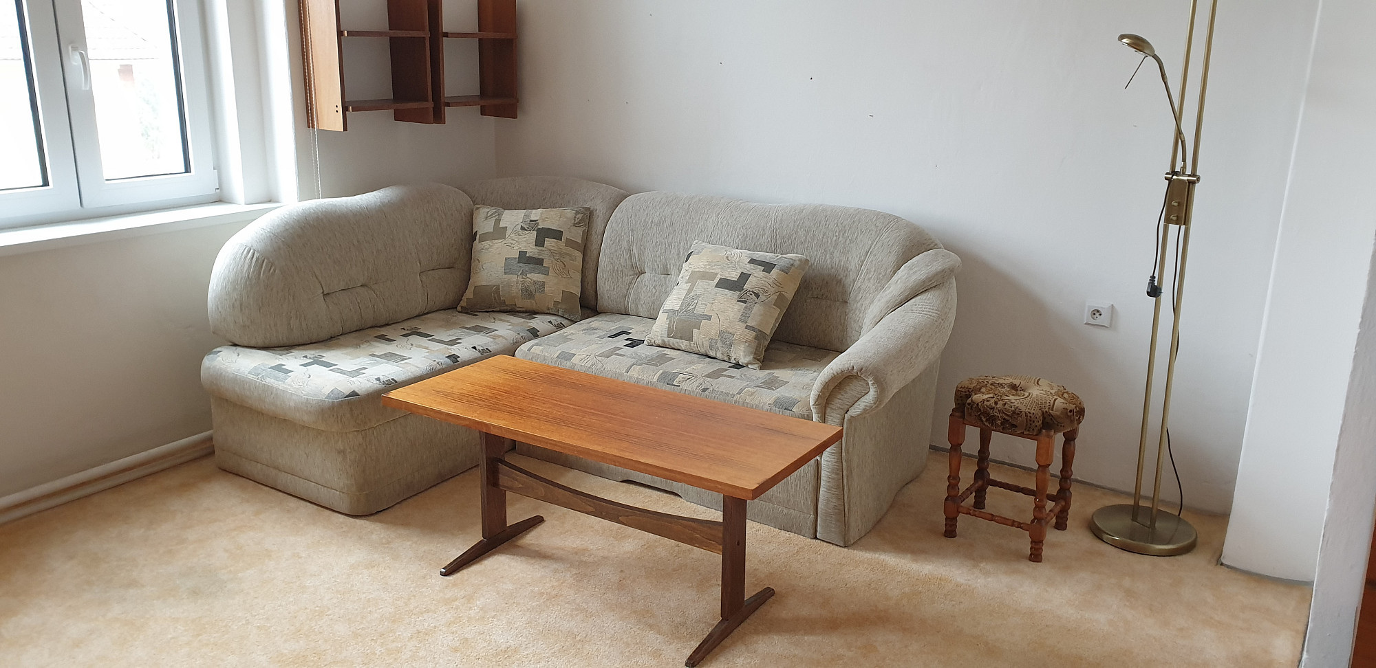 Pronájem bytu 2+1 65 m² – pohled 3