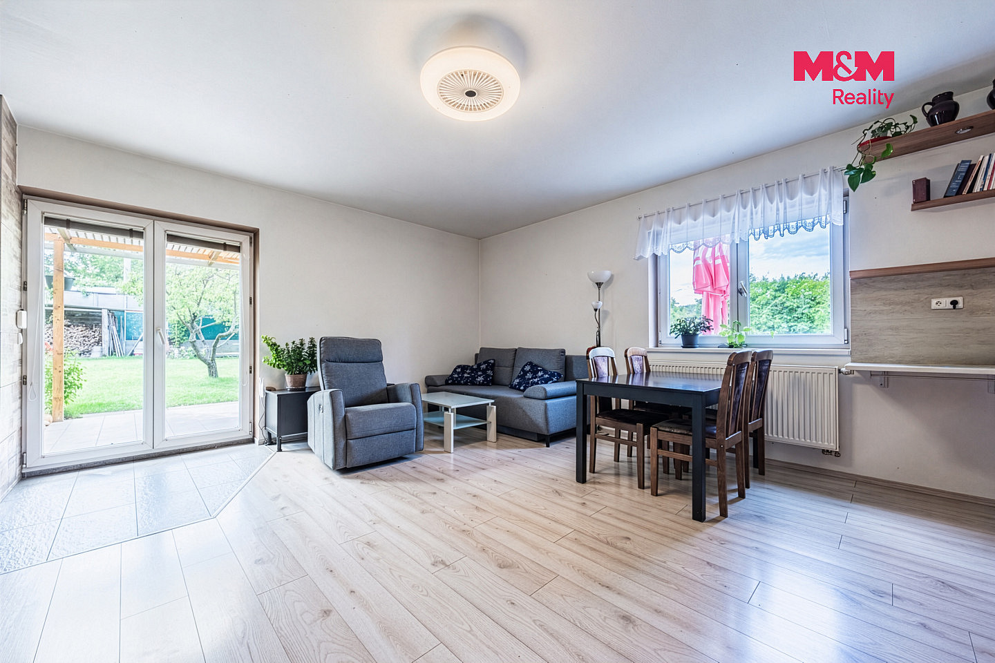 Prodej domu 226 m² s pozemkem 1 151 m² – fotografie 3