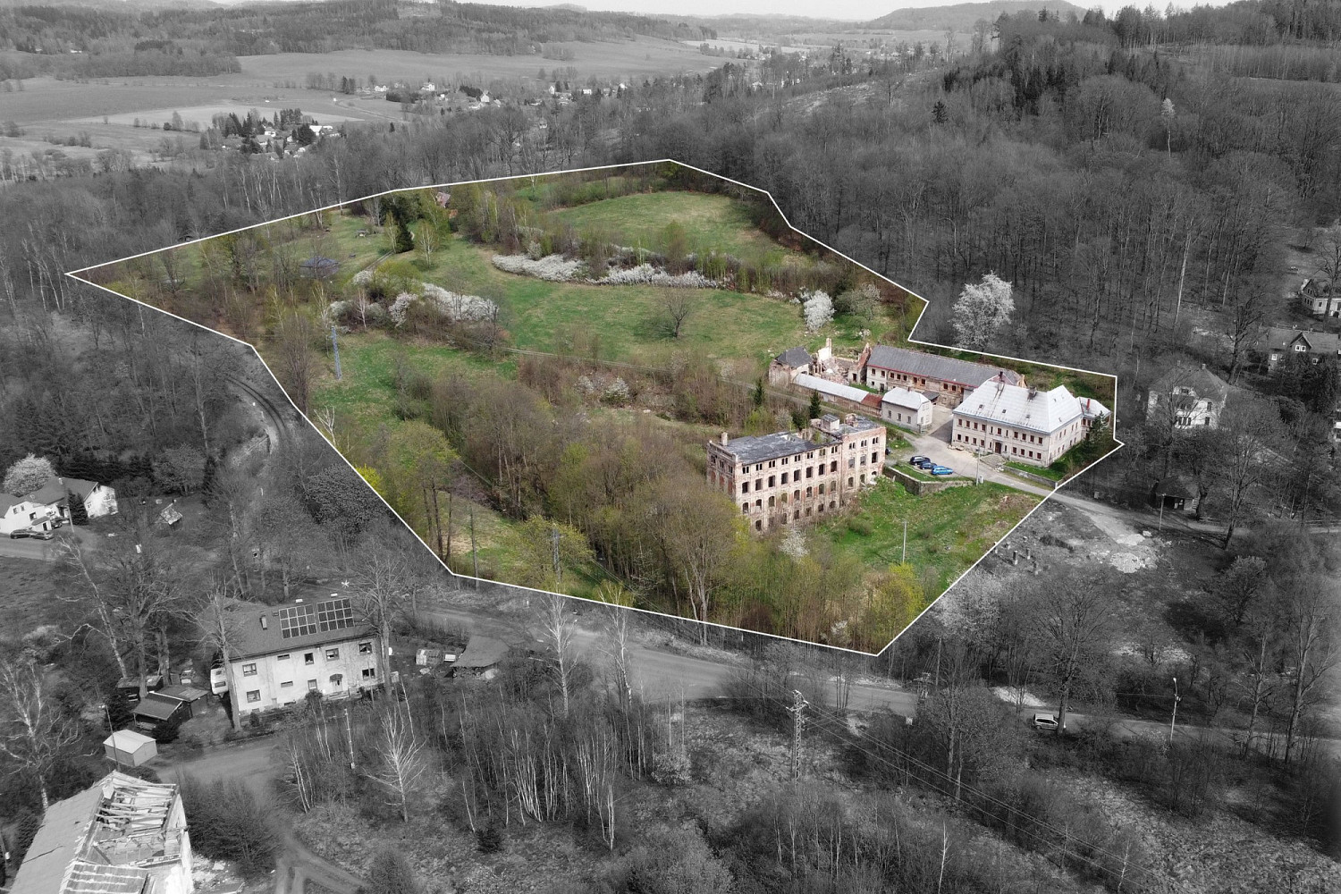Prodej nájemního domu, činžáku 1 570 m² — photo 3