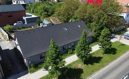 Prodej domu 250 m² s pozemkem 577 m², Lipová, Stěžery, okres Hradec Králové