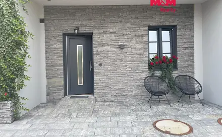 Pronájem bytu 1+kk 30 m², Nupaky, okres Praha-východ