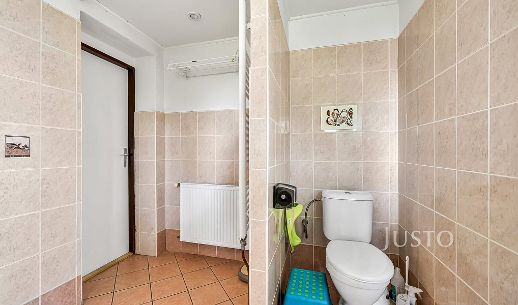 Prodej domu 180 m² s pozemkem 1 758 m², Železný Brod – náhled fotky 25