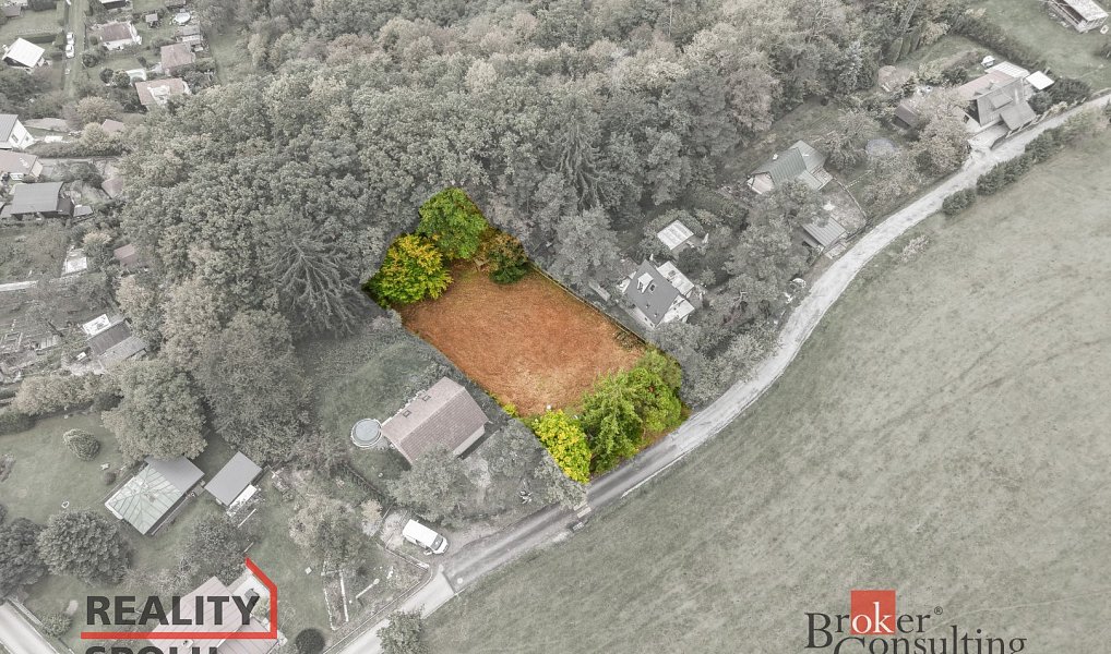 Prodej stavebního pozemku 783 m², Okrouhlo – náhled fotky 5