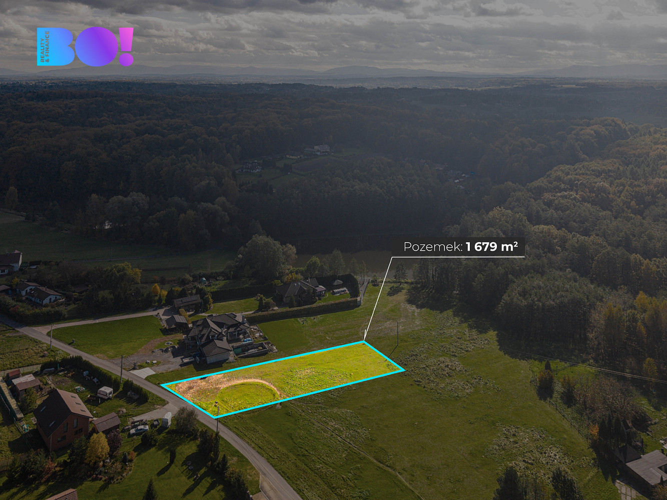 Prodej stavebního pozemku 1 679 m² – fotografie 3
