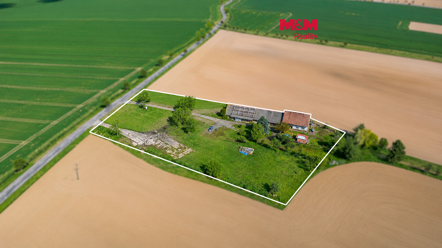 Prodej stavebního pozemku 11 189 m²