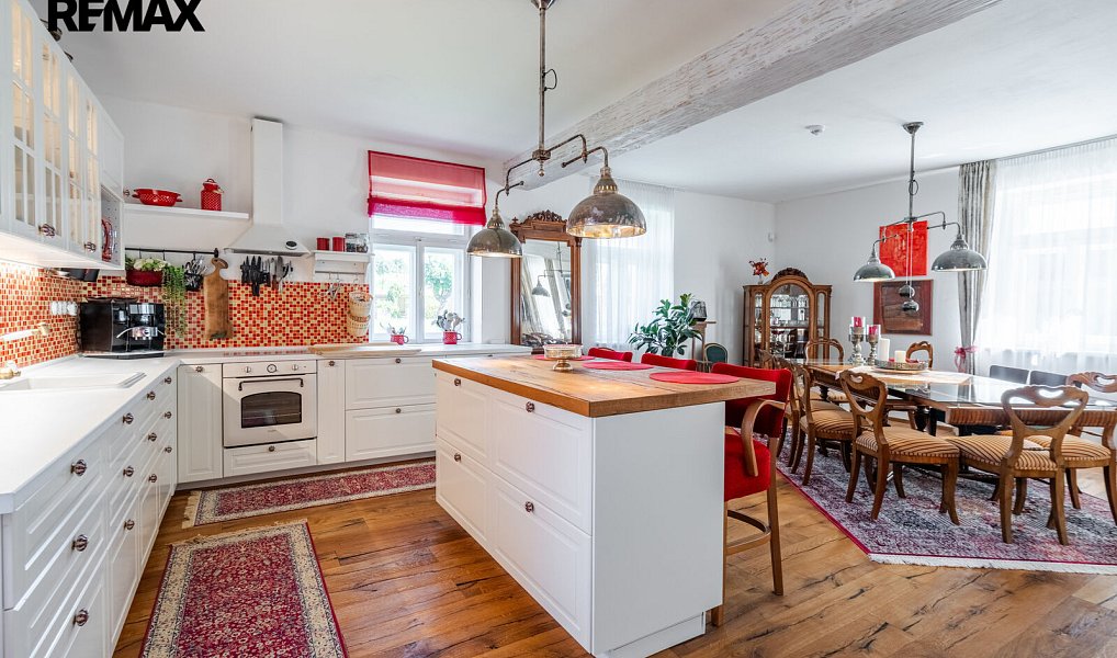 Prodej domu 310 m² s pozemkem 1 227 m², Bobrůvka – náhled fotky 6