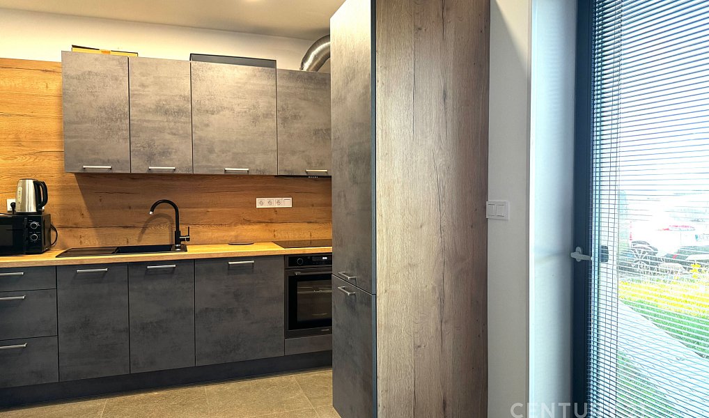 Prodej domu 256 m² s pozemkem 905 m², Čtveřín – náhled fotky 5