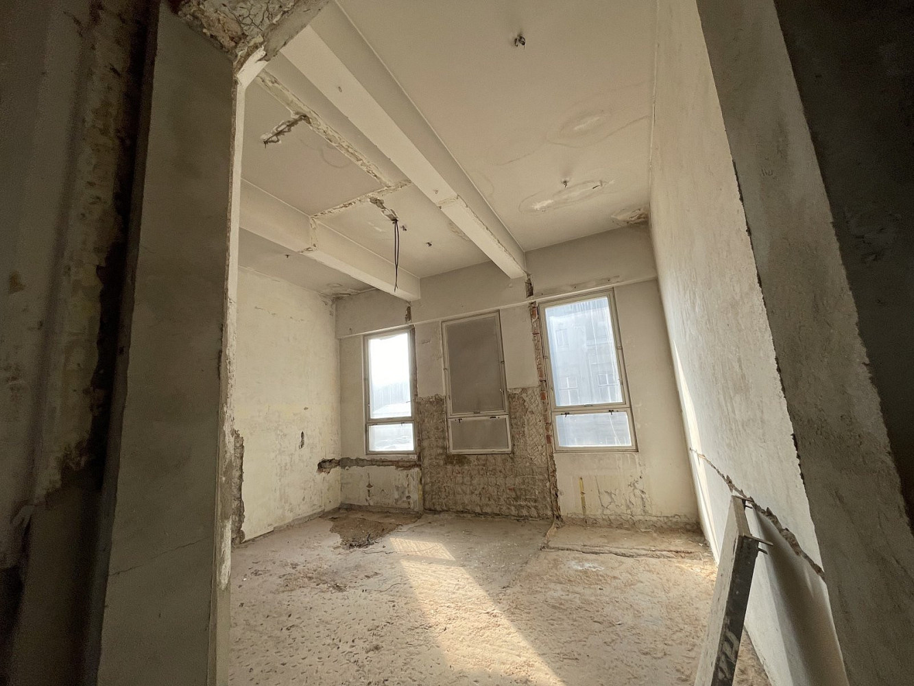 Prodej kanceláře 1 000 m² – fotografie 5