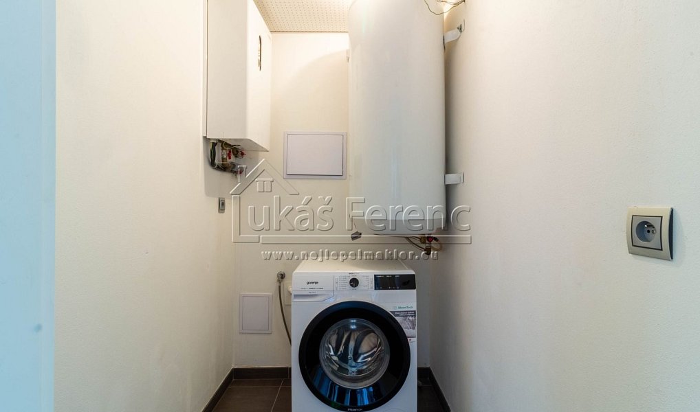 Prodej domu 83 m² s pozemkem 137 m², Škvorec – náhled fotky 22