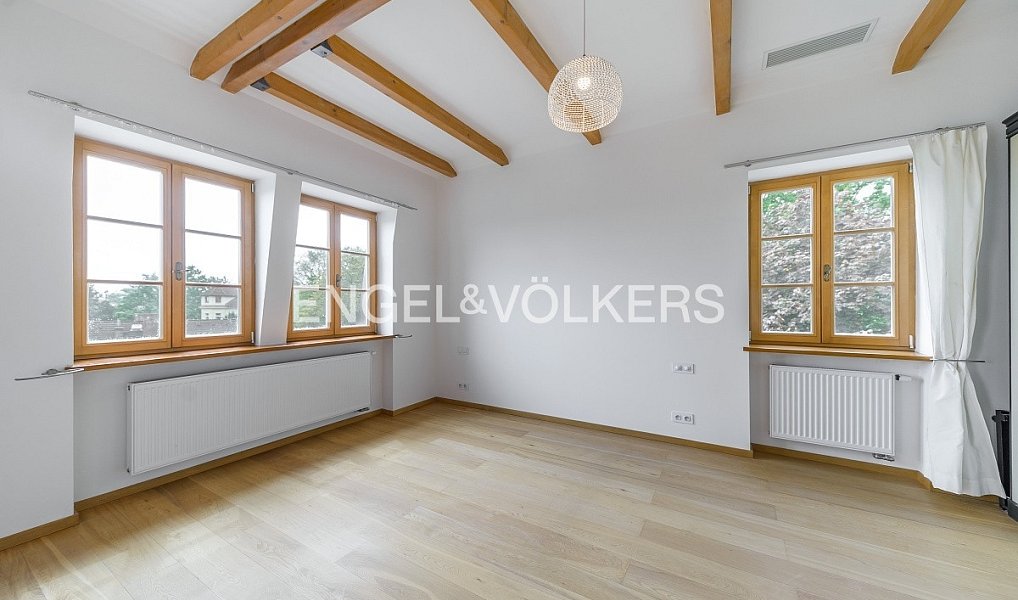 Pronájem bytu 4+kk 202 m², Praha – náhled fotky 6