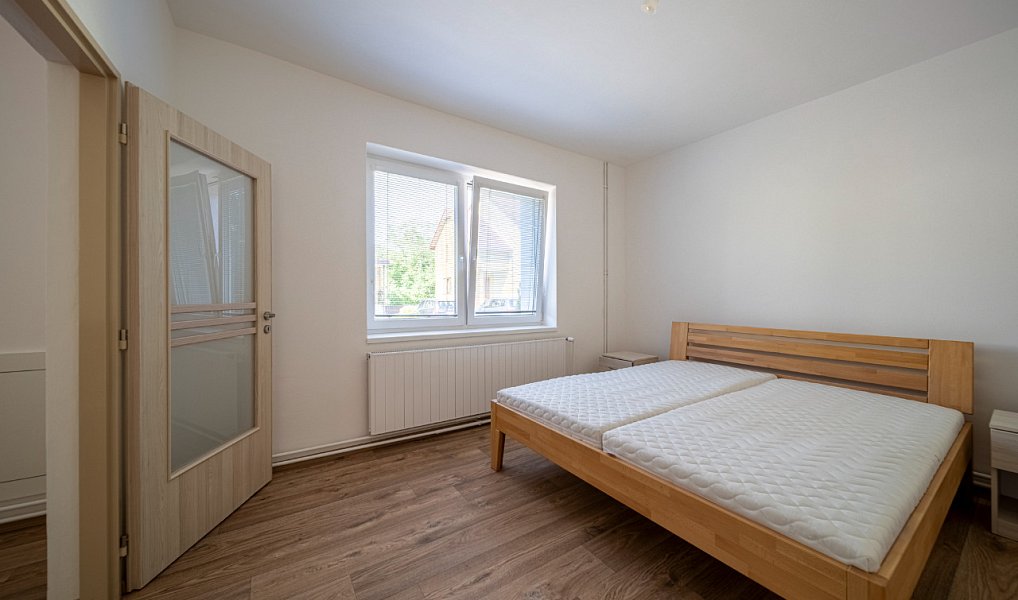 Pronájem domu 175 m² s pozemkem 483 m², Uherské Hradiště – náhled fotky 16