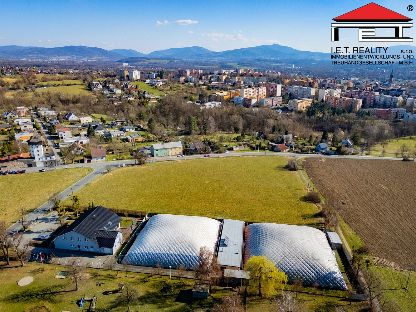 Prodej bytu atypického 1 004 m² – fotografie 3