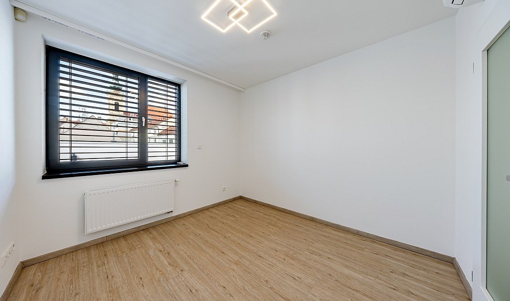 Pronájem bytu 3+kk 69 m², Uherský Brod – náhled fotky 8