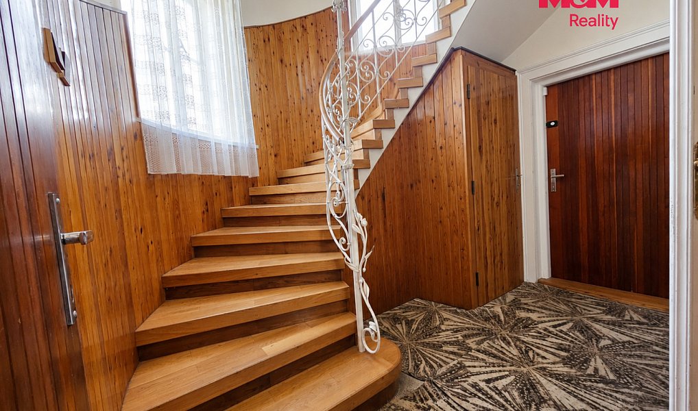 Prodej domu 205 m² s pozemkem 788 m², Hranice – náhled fotky 28