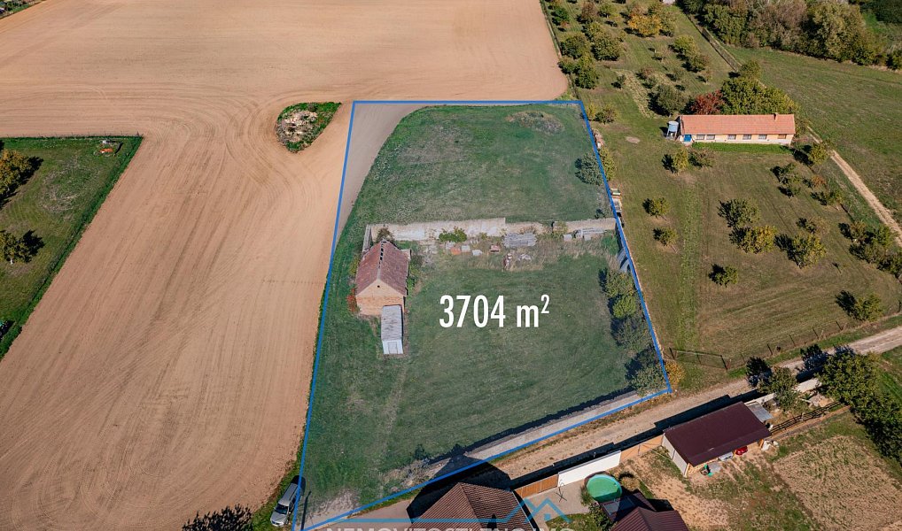 Prodej pozemku, 3704 m², Znojmo, Bojanovice