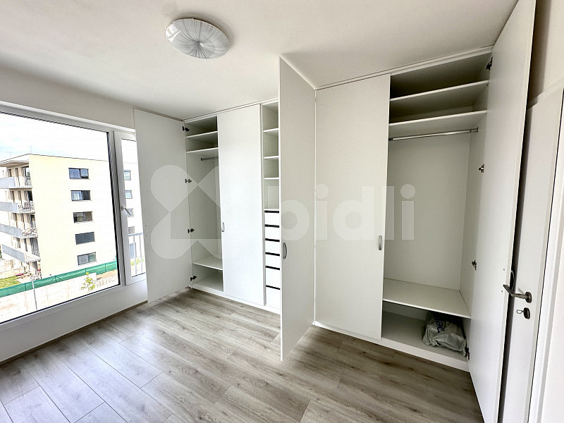 Pronájem bytu 2+kk 60 m² – fotografie 3