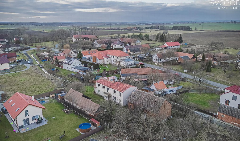 Prodej domu 223 m² s pozemkem 1 635 m², Librantice – náhled fotky 11