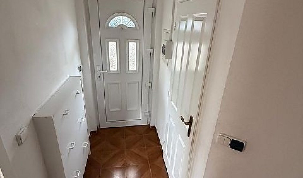 Pronájem domu 145 m² s pozemkem 1 049 m², Nehvizdy – náhled fotky 12