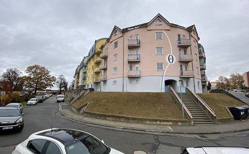 Pronájem bytu 1+kk 24 m², Nušlova, Jindřichův Hradec - Jindřichův Hradec V