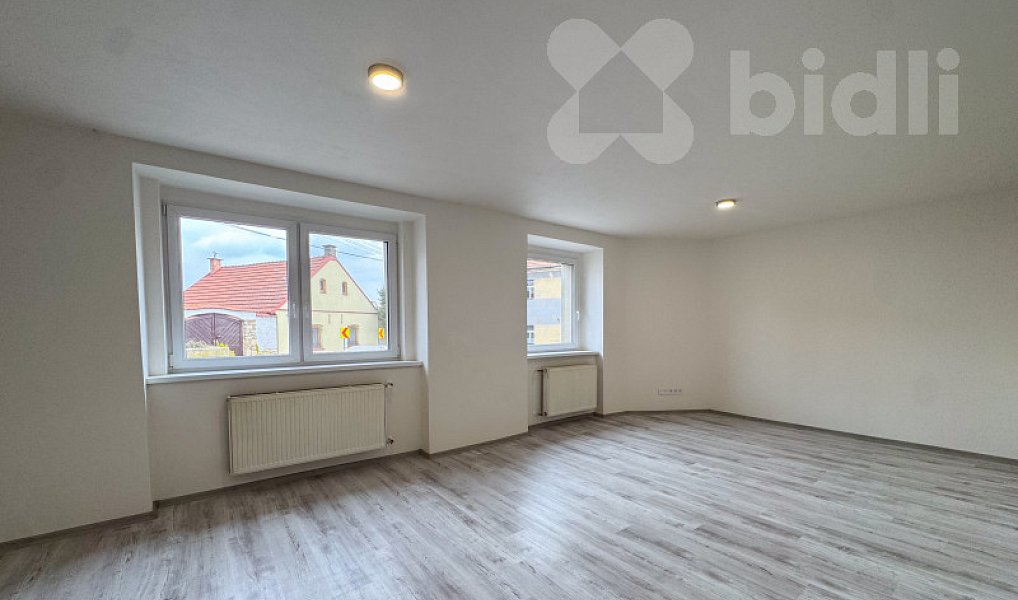 Prodej domu 145 m² s pozemkem 150 m², Evaň – náhled fotky 6