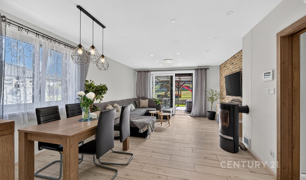 Prodej domu 112 m² s pozemkem 877 m², Litohlavy – náhled fotky 10