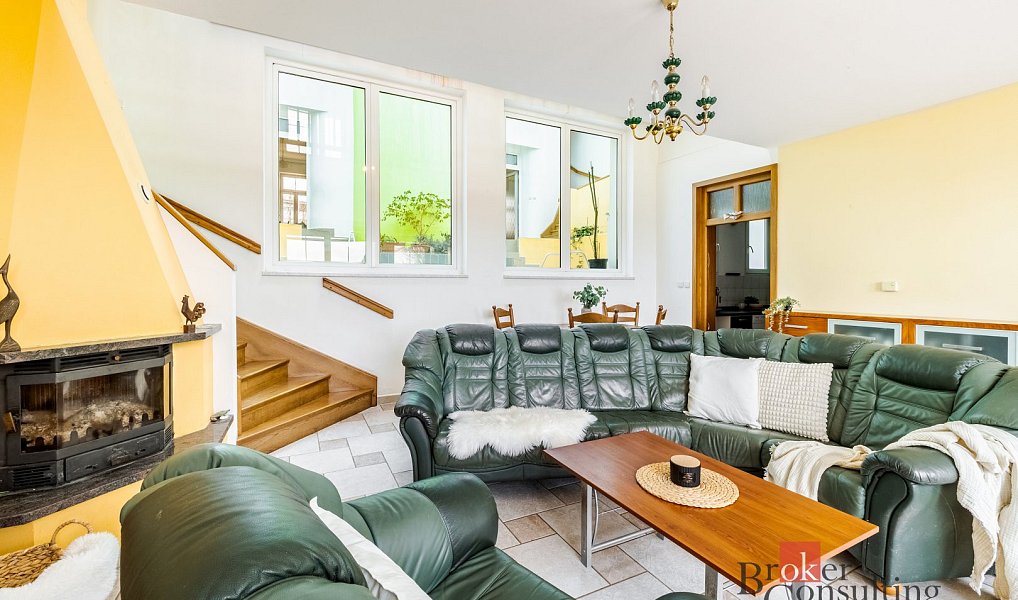 Prodej domu 230 m² s pozemkem 1 214 m², Srubec – náhled fotky 8