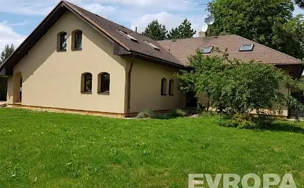 Pronájem domu 250 m² s pozemkem 750 m², Pod Skalkou, Liberec - Liberec XXX-Vratislavice nad Nisou