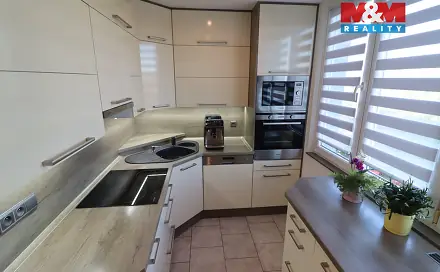 Prodej bytu 2+1 60 m², Dvořákova, Postoloprty, okres Louny