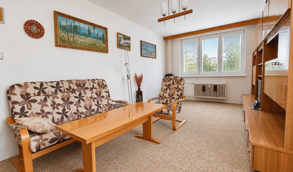 Pronájem bytu 3+1 73 m², České Budějovice – náhled fotky 2