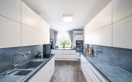 Prodej bytu 4+1 110 m², Vlastec, okres Písek