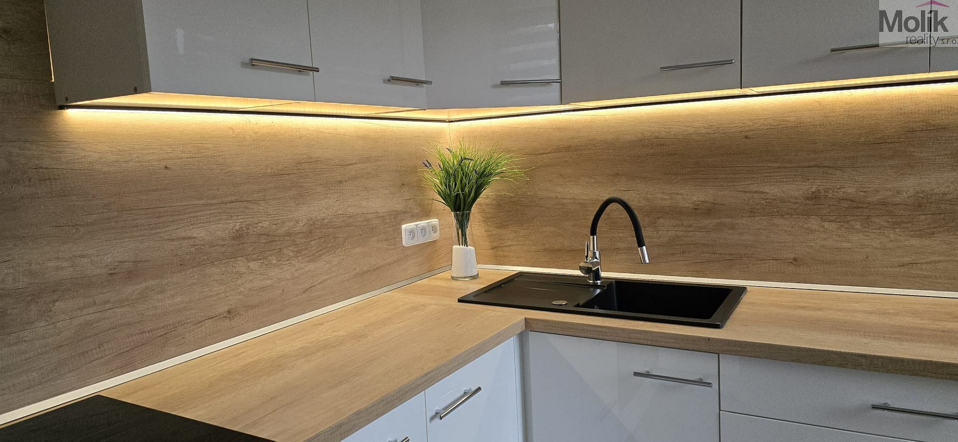 Pronájem bytu 3+1 53 m² — photo 2