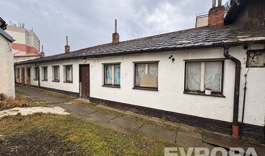 Prodej nájemního domu, činžáku 480 m², Benešov – náhled fotky 3