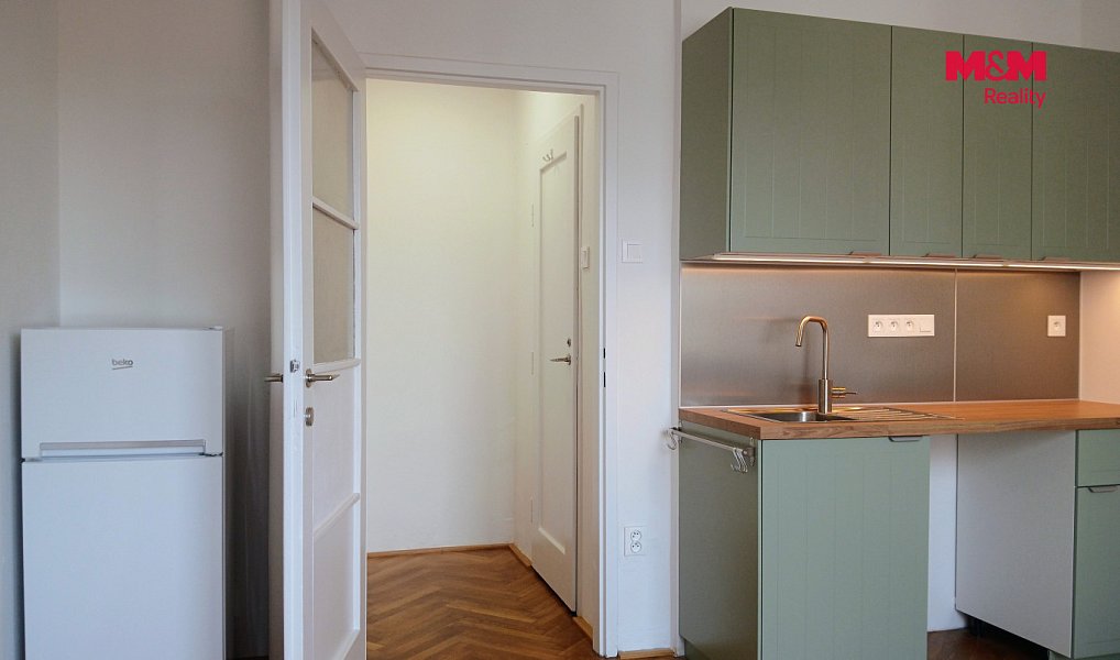 Pronájem bytu 1+kk 21 m², Praha – náhled fotky 7