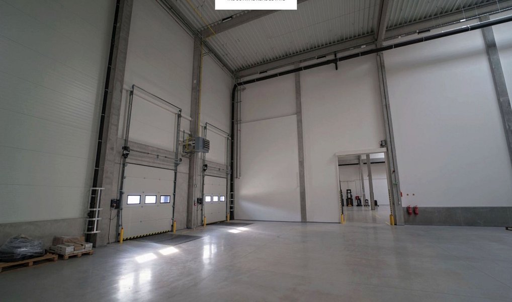 Pronájem výrobních prostor 2 662 m², Jičín – náhled fotky 7