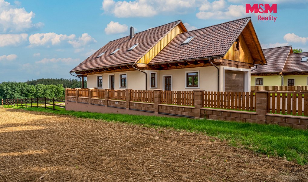 Prodej domu 221 m² s pozemkem 1 624 m², Trhový Štěpánov – náhled fotky 4