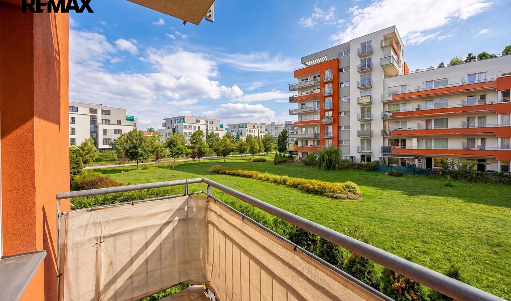 Prodej bytu 2+kk 58 m², Praha – náhled fotky 21